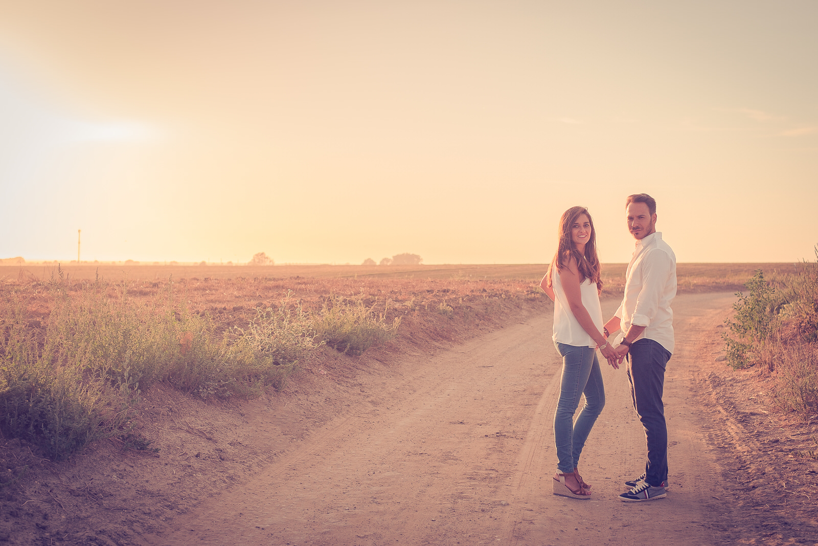 Iglesia de San Mateo de Jerez y la campiña Jerezana. Preboda de Carmen y Javi. Corazón, creatividad y cabeza . Fotógrafo y videógrafo en Jerez